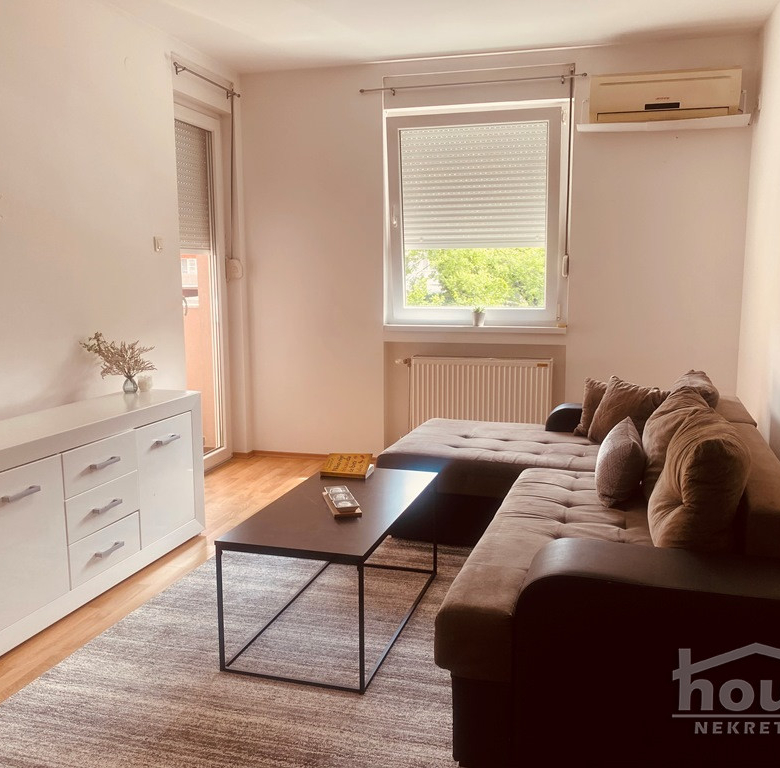 Stan Izdavanje Novi Sad  41 m2