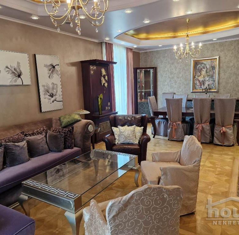 Stan Izdavanje Novi Sad  260 m2