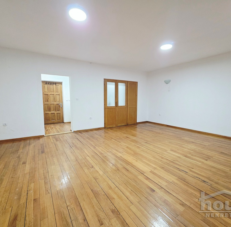 Kuća – Novi Sad, Centar (Novi Sad)  – ID 9117433