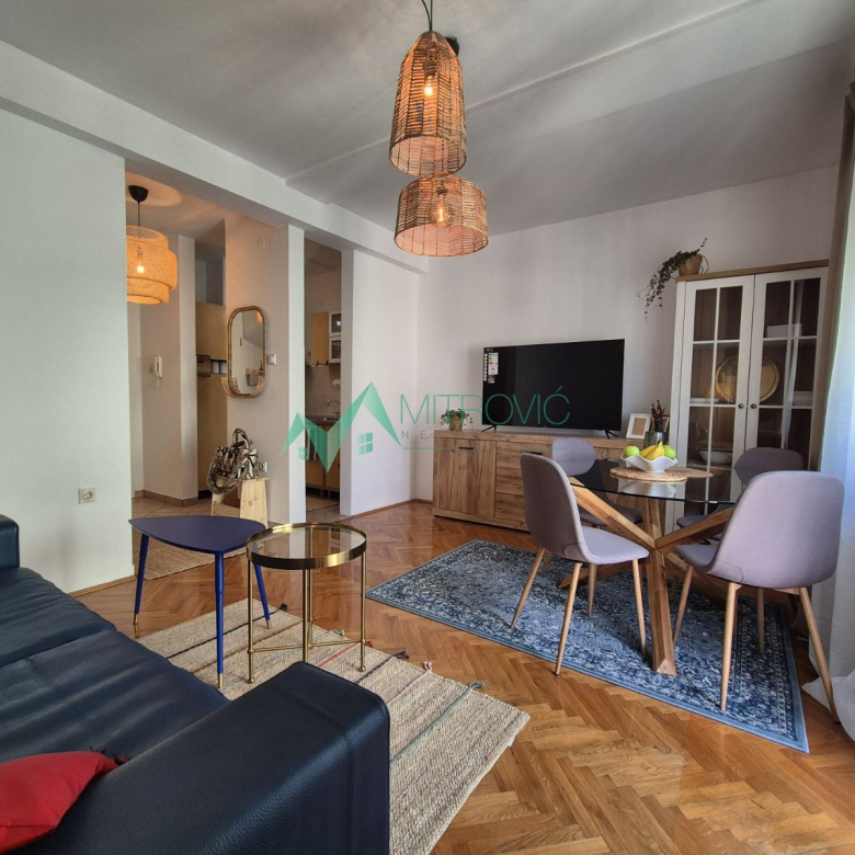 Stan Prodaja Novi Sad  60 m2