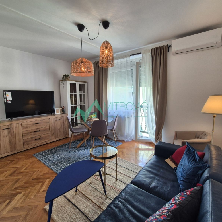 Stan Prodaja Novi Sad  60 m2