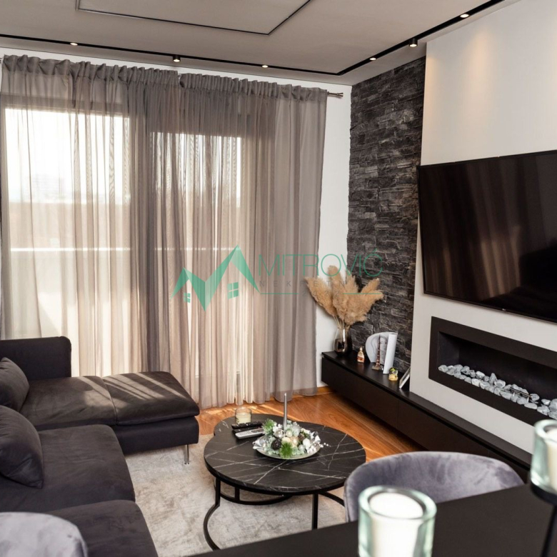 Stan Prodaja Novi Sad  50 m2