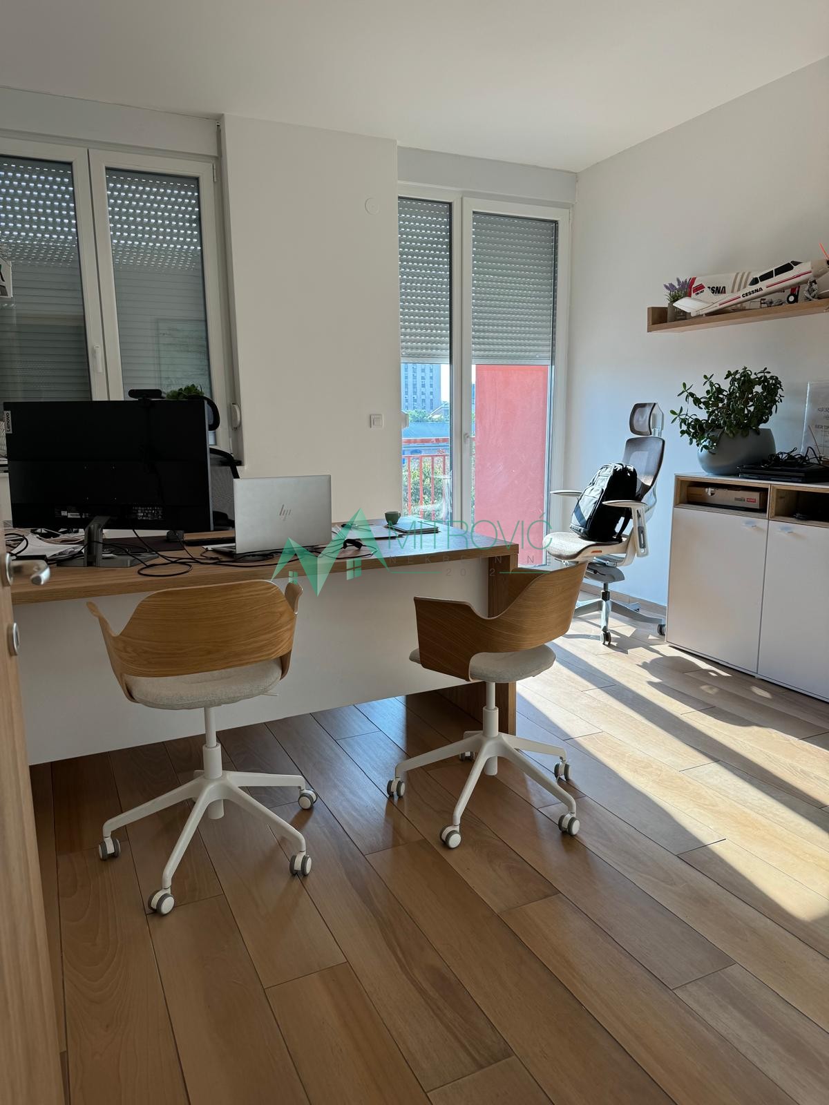 Lokal Prodaja Novi Sad  100 m2