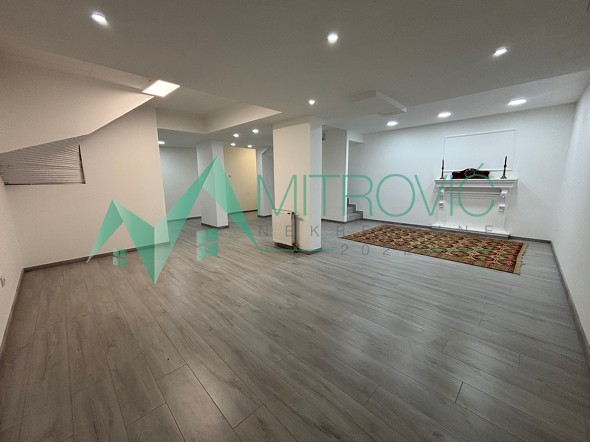 Lokal Prodaja Novi Sad  134 m2
