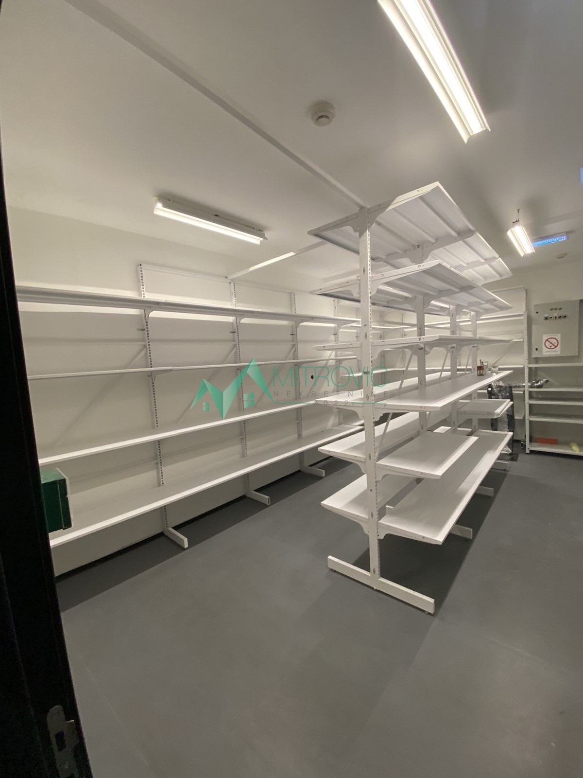Lokal Prodaja Novi Sad Lokal Prodaja Novi Sad 255 m2