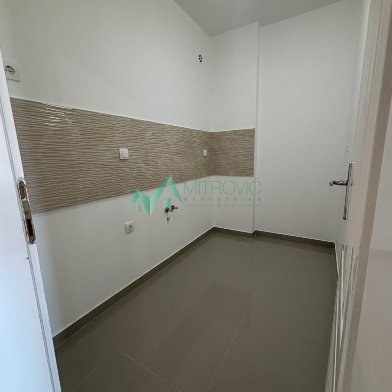Stan Prodaja Novi Sad  50 m2