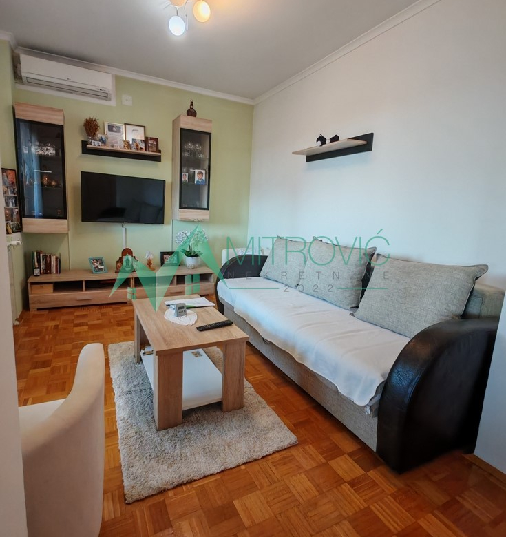 Stan Prodaja Novi Sad  50 m2