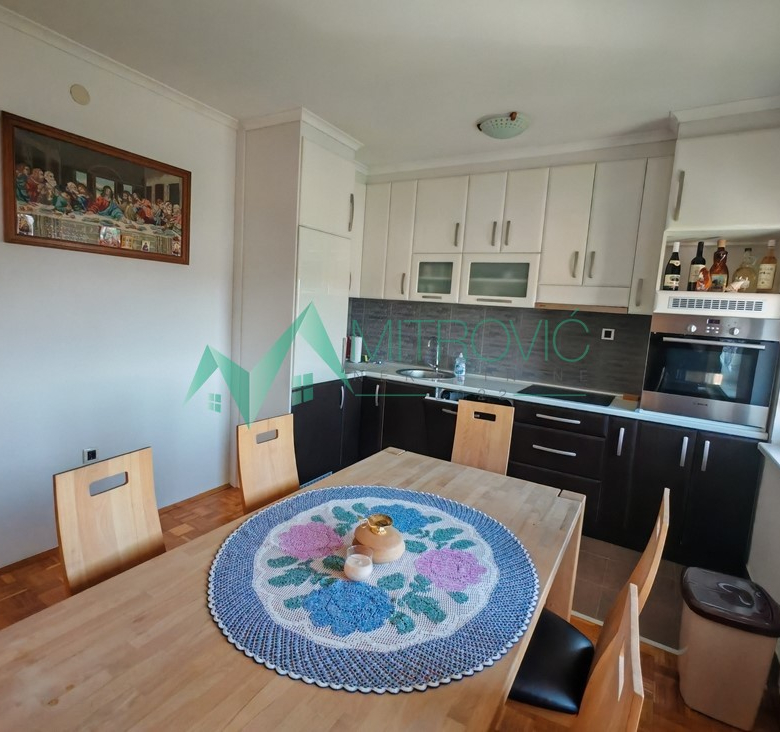 Stan Prodaja Novi Sad  50 m2