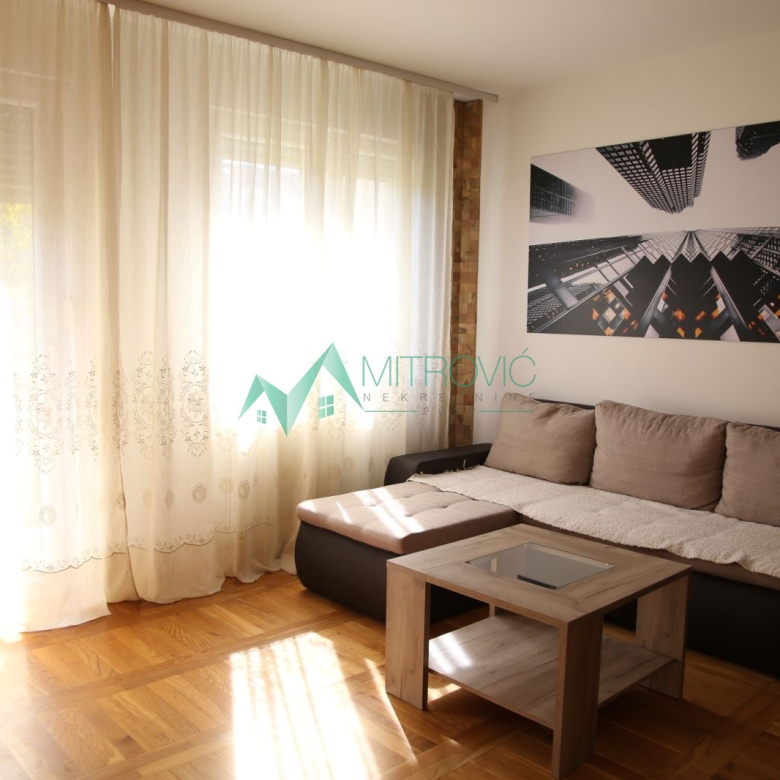 Stan Prodaja Novi Sad  43 m2
