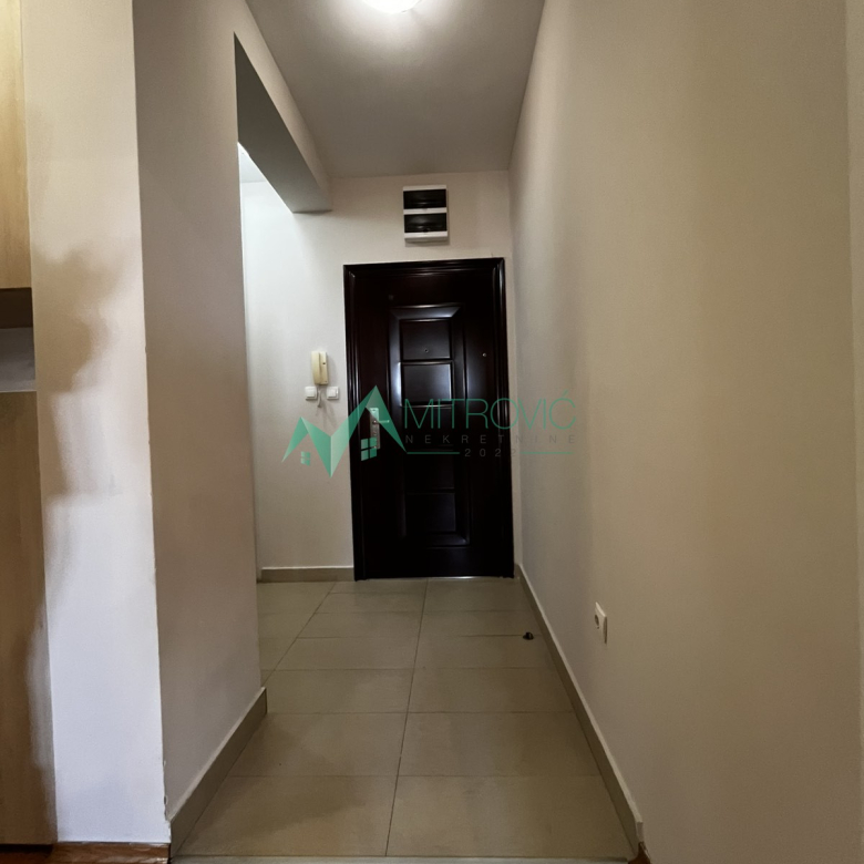 Stan Prodaja Novi Sad  43 m2