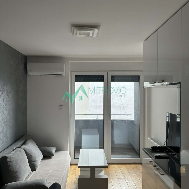 Stan Prodaja Novi Sad  26 m2