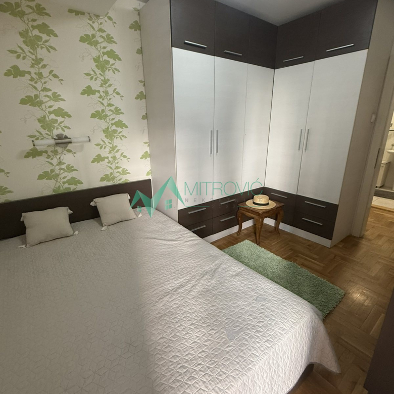 Stan Prodaja Novi Sad  37 m2