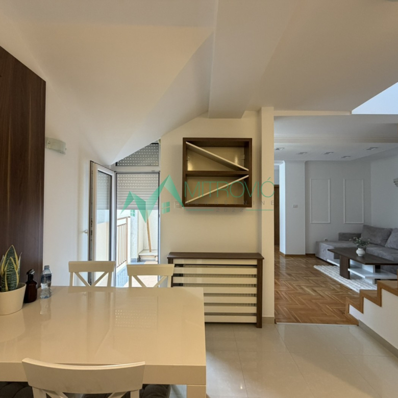 Stan Prodaja Novi Sad  103 m2