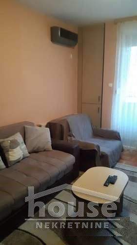 Stan Izdavanje Novi Sad  23 m2