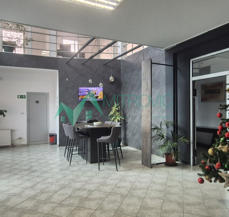 Novi Sad, Klisa – Poslovni prostor 620 m2 + hala/skladište 335m2.