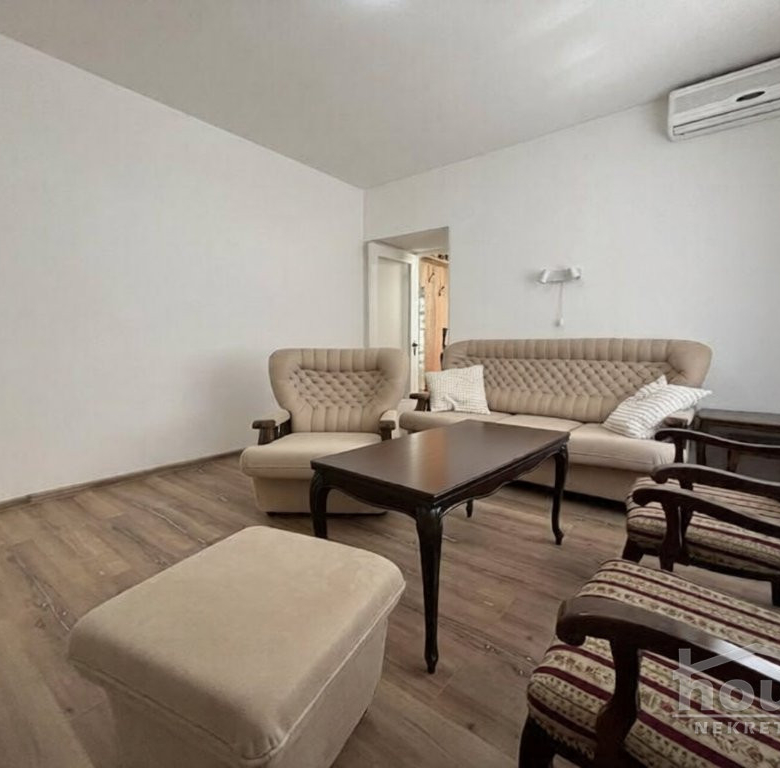 Stan Izdavanje Novi Sad  67 m2