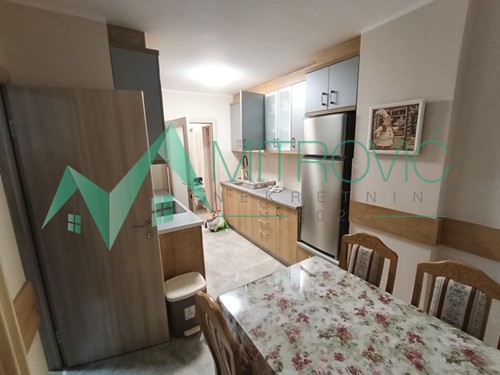 Stan Prodaja Novi Sad  66 m2