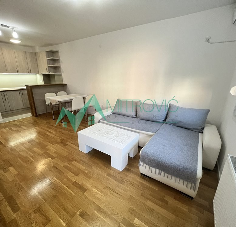 Stan Prodaja Novi Sad  42 m2