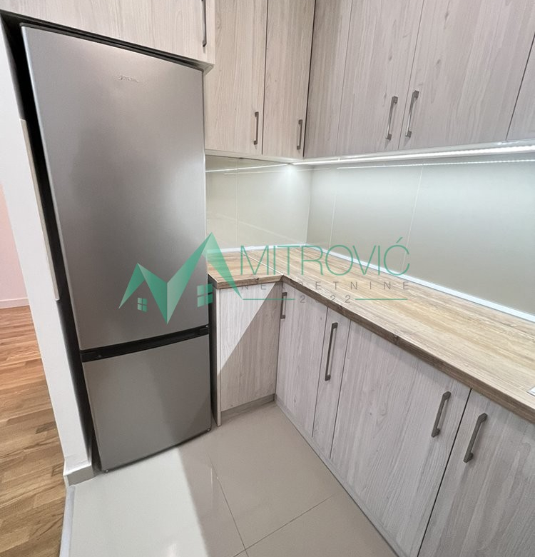 Stan Prodaja Novi Sad  42 m2