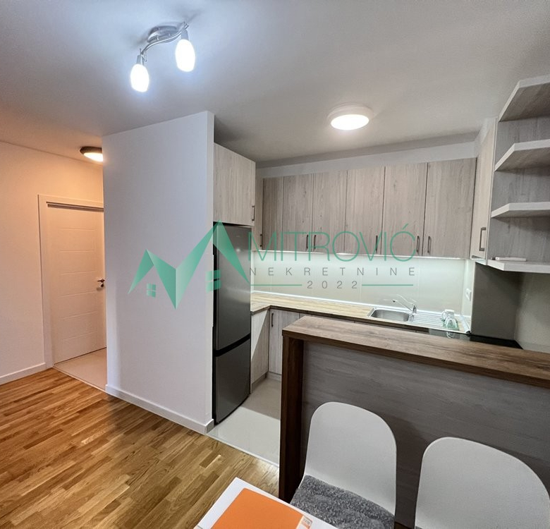 Stan Prodaja Novi Sad  42 m2