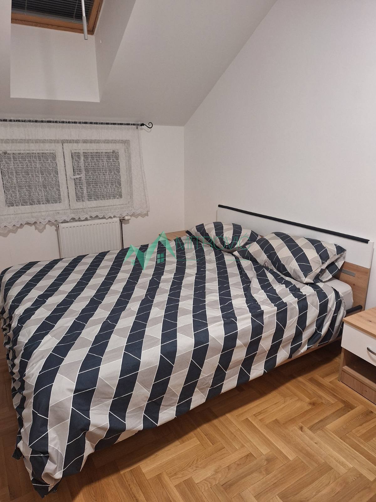 Stan Prodaja Novi Sad  40 m2