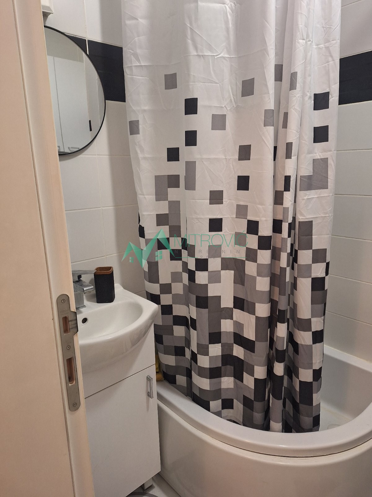 Stan Prodaja Novi Sad  40 m2