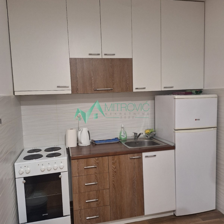 Stan Prodaja Novi Sad  40 m2