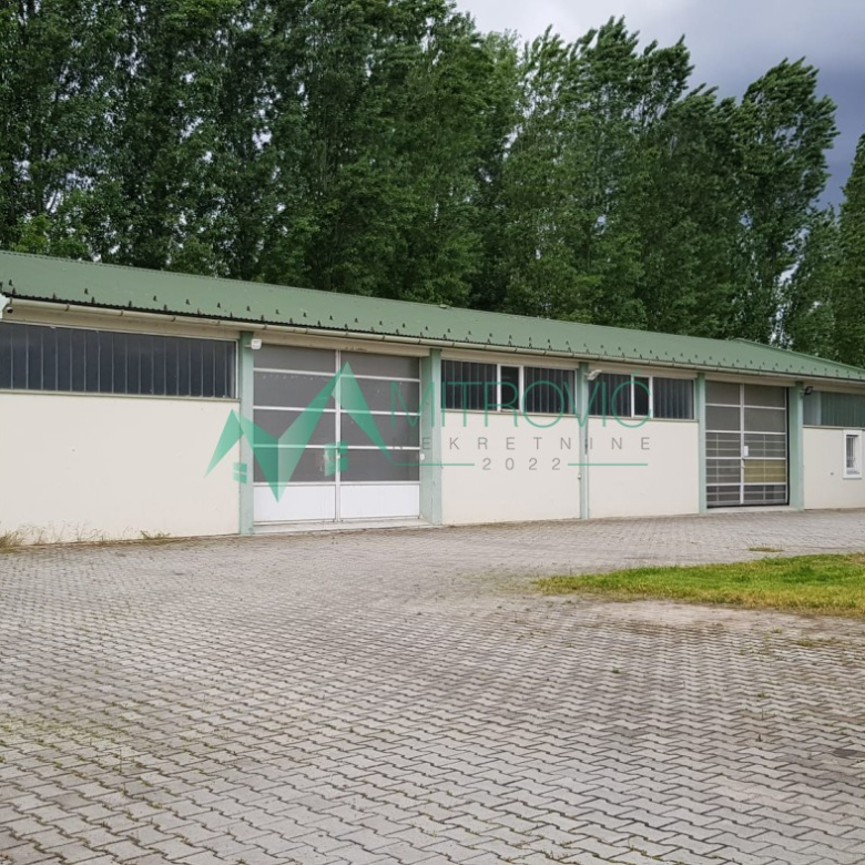 Lokal Prodaja Novi Sad  320 m2