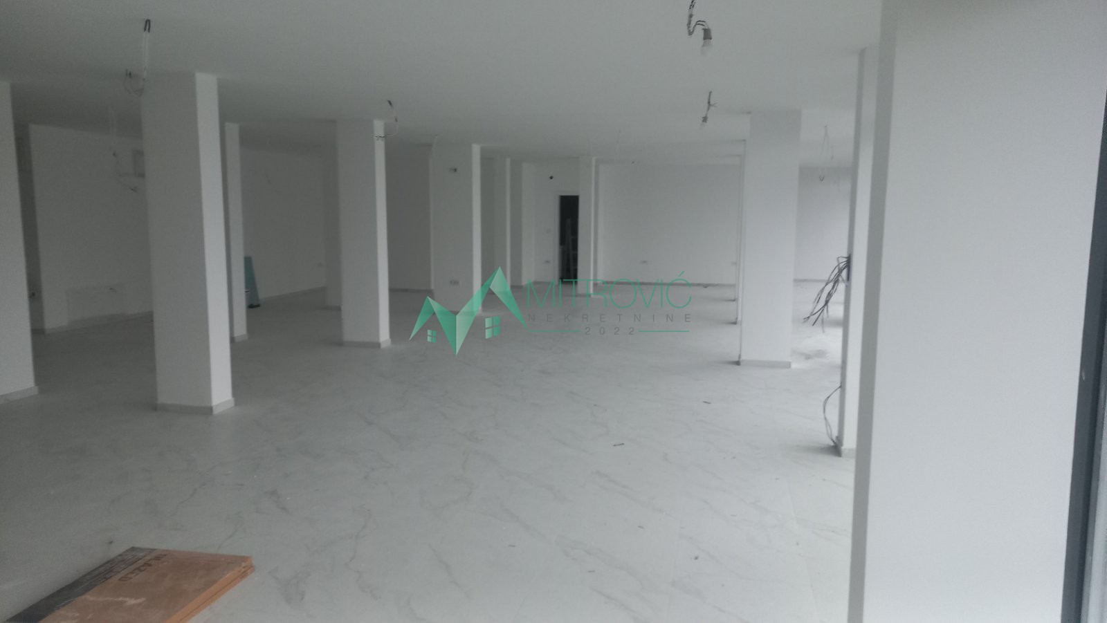 Lokal Prodaja Novi Sad Lokal Prodaja Novi Sad 421 m2