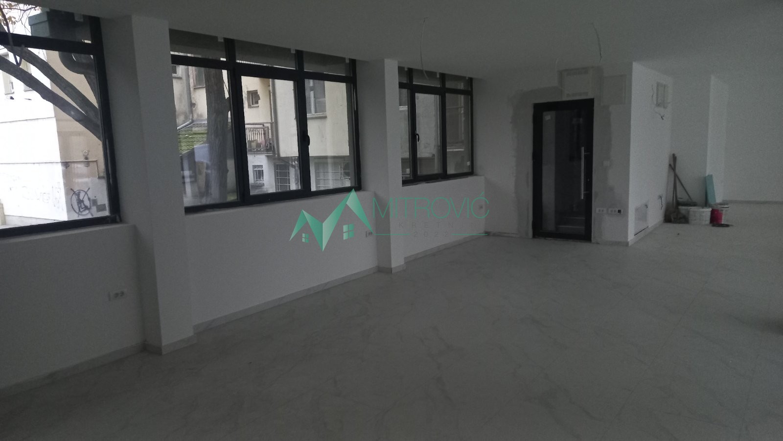 Lokal Prodaja Novi Sad Lokal Prodaja Novi Sad 421 m2