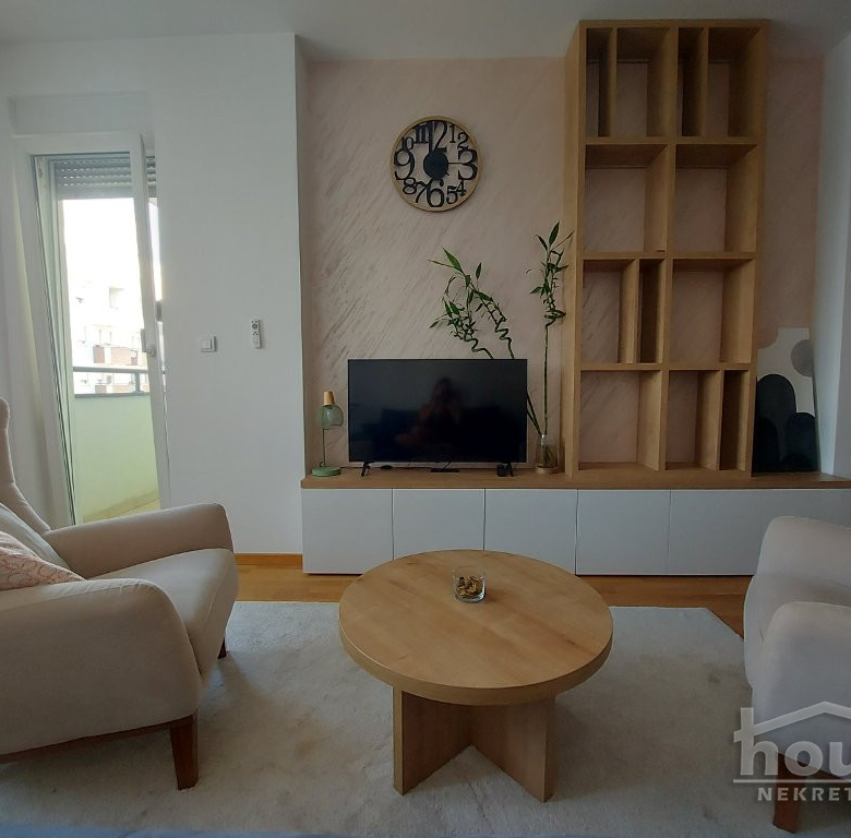 Stan Izdavanje Novi Sad  39 m2
