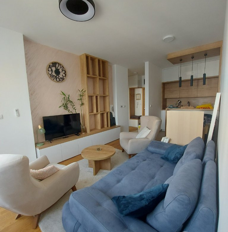 Stan Izdavanje Novi Sad  39 m2