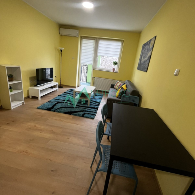 Stan Prodaja Novi Sad  42 m2