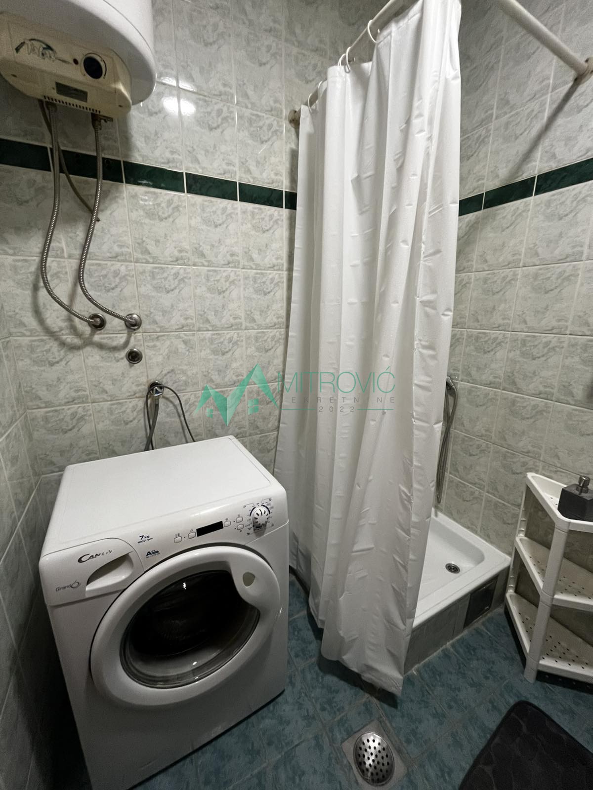 Stan Prodaja Novi Sad  42 m2