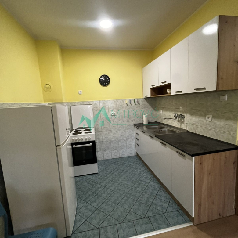 Stan Prodaja Novi Sad  42 m2