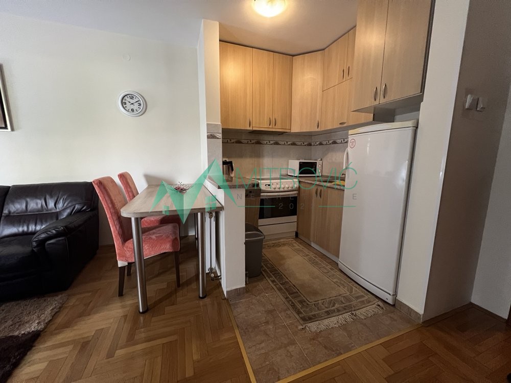 Stan Prodaja Novi Sad  44 m2