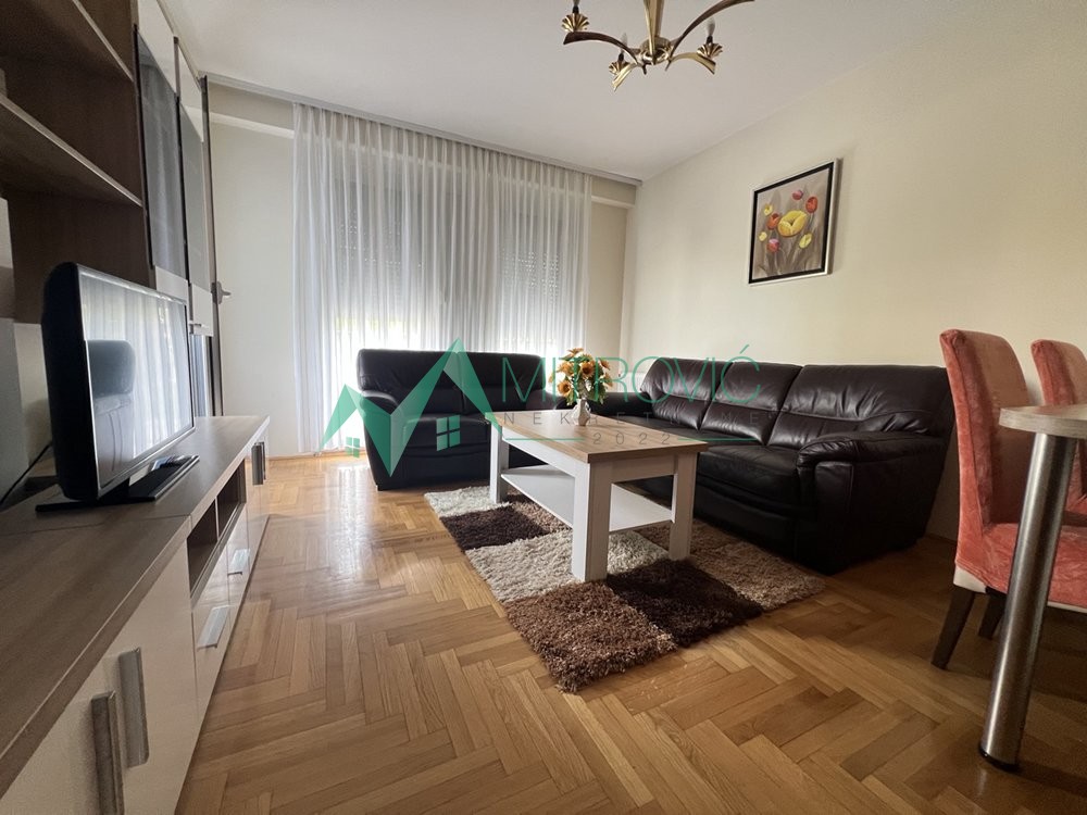 Stan Prodaja Novi Sad  44 m2