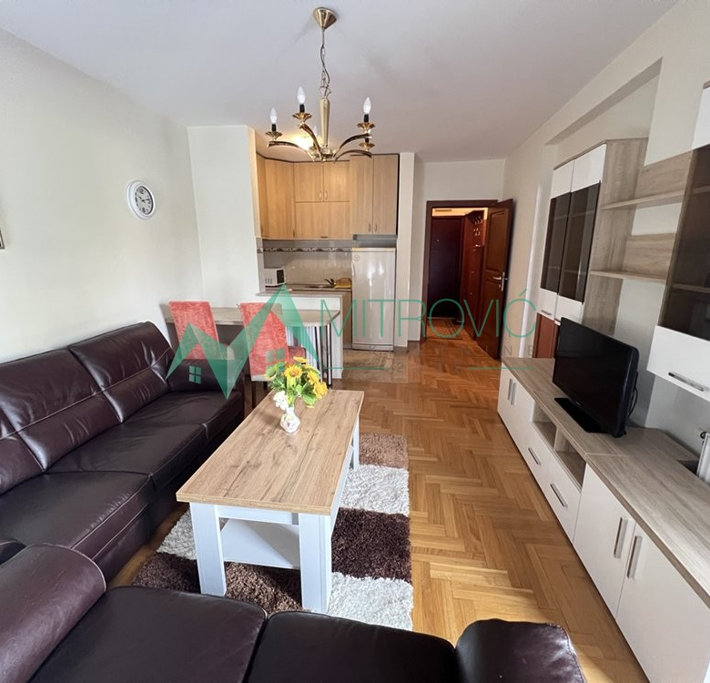 Stan Prodaja Novi Sad  44 m2