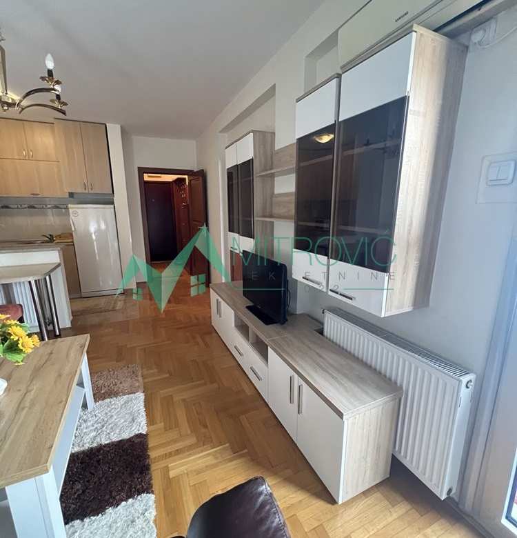 Stan Prodaja Novi Sad  44 m2