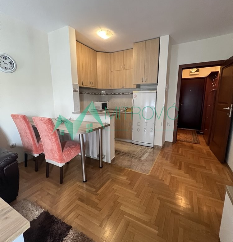 Stan Prodaja Novi Sad  44 m2
