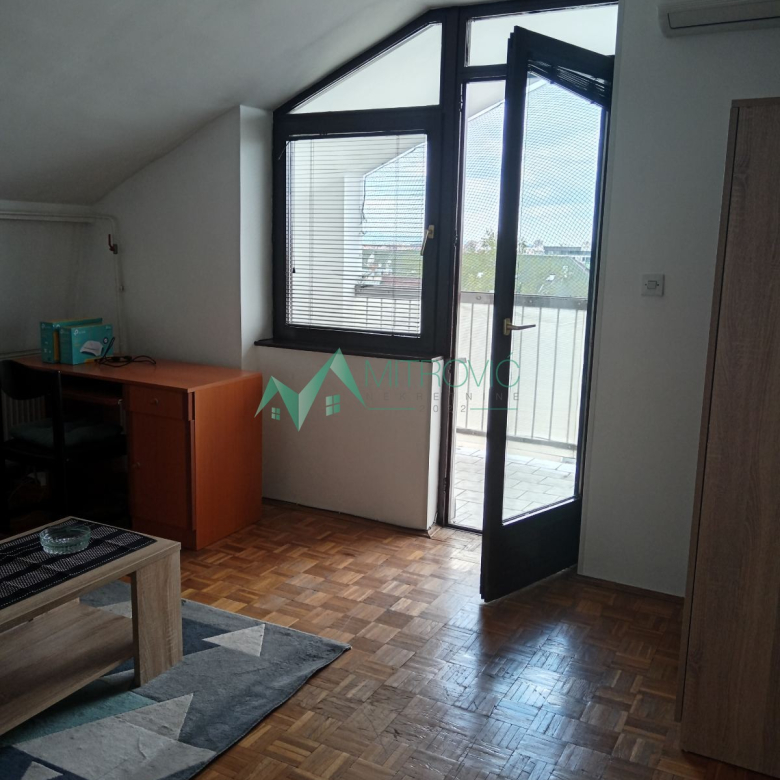 Stan Prodaja Novi Sad  38 m2