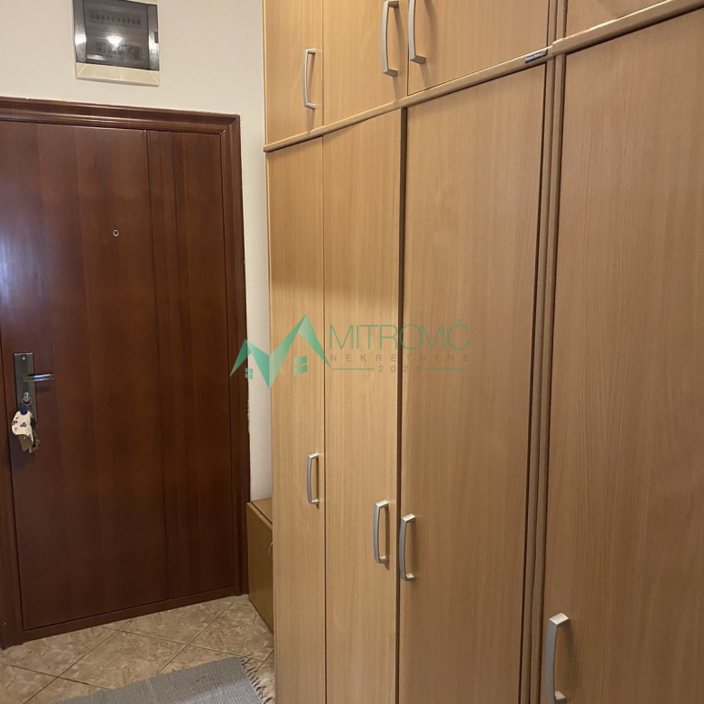 Stan Prodaja Novi Sad  35 m2