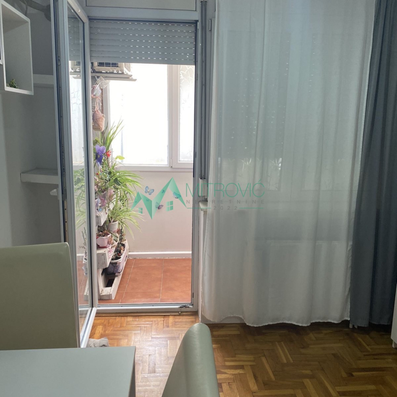 Stan Prodaja Novi Sad  35 m2