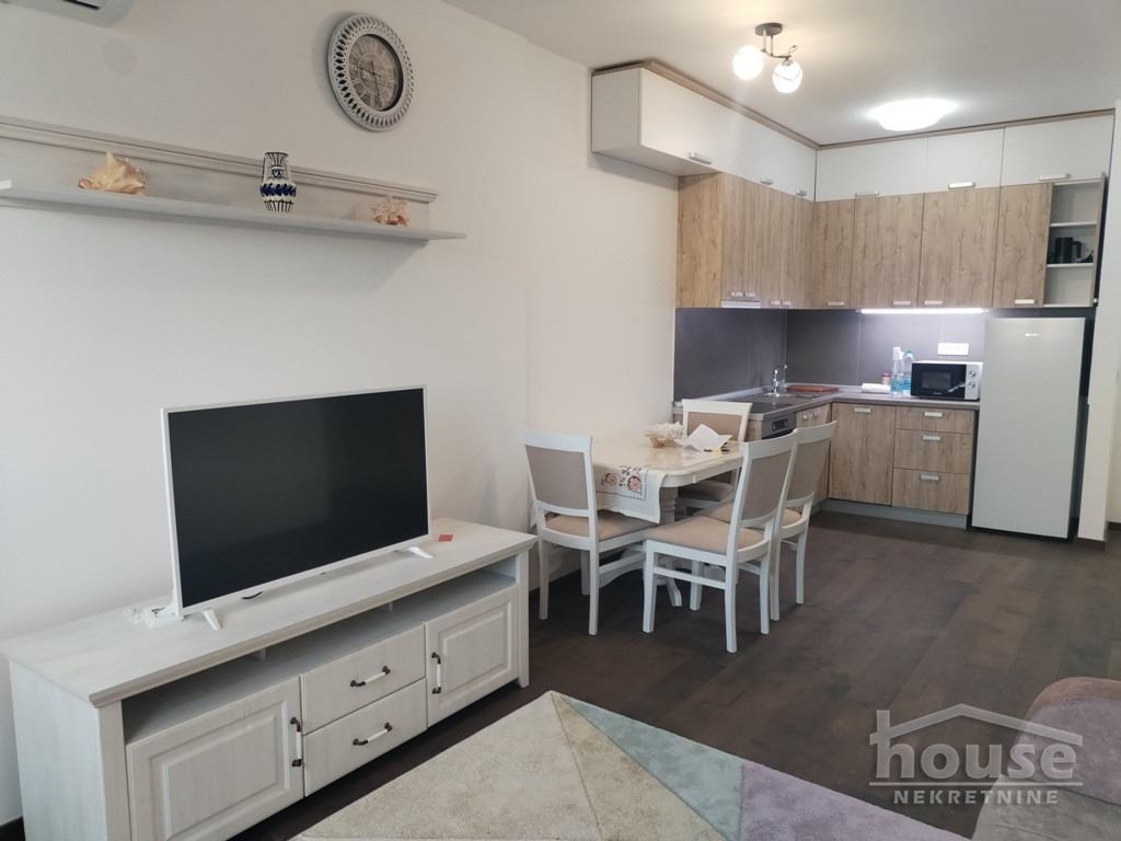 Stan Izdavanje Novi Sad  43 m2