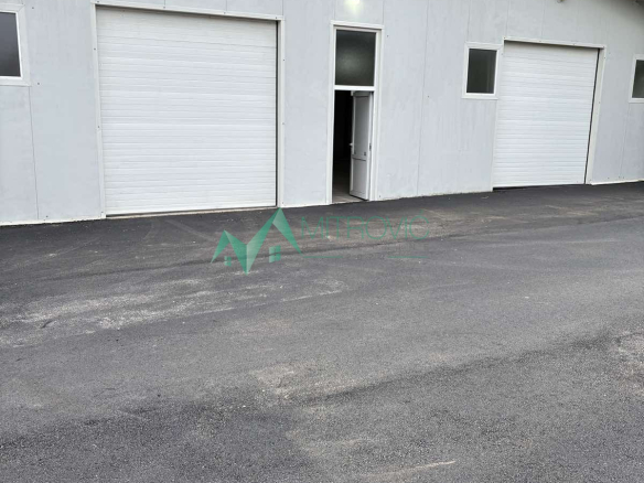Lokal Prodaja Novi Sad  1044 m2