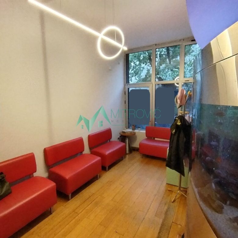 Lokal Prodaja Novi Sad  69 m2