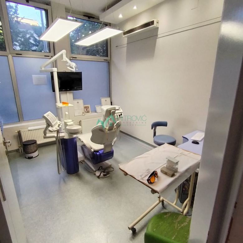Lokal Prodaja Novi Sad  69 m2