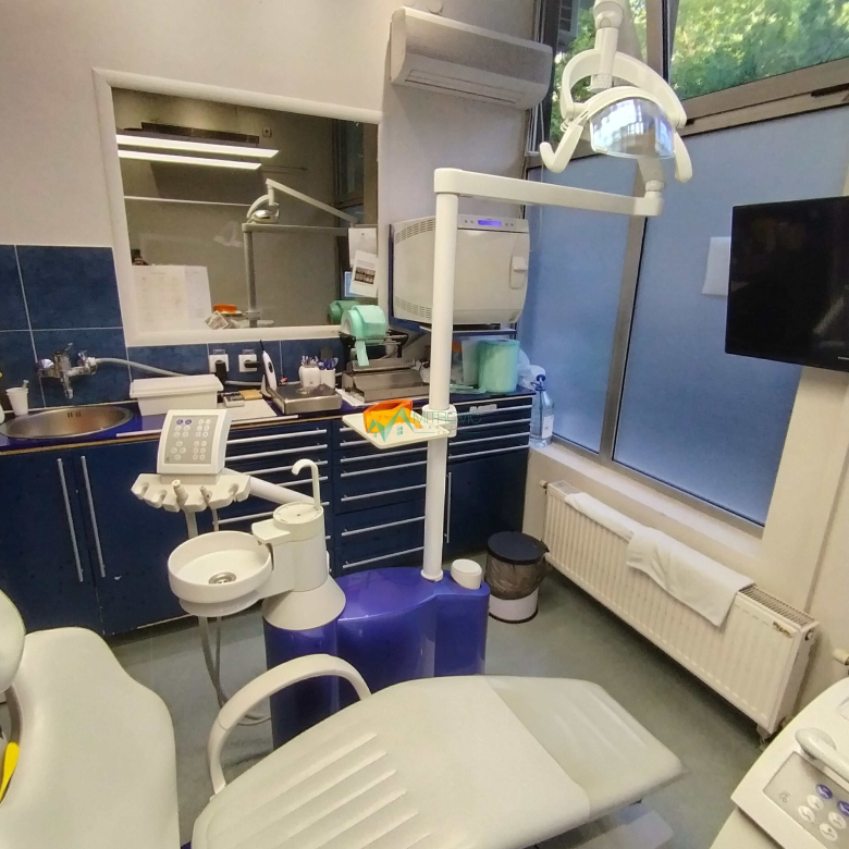 Lokal Prodaja Novi Sad  69 m2