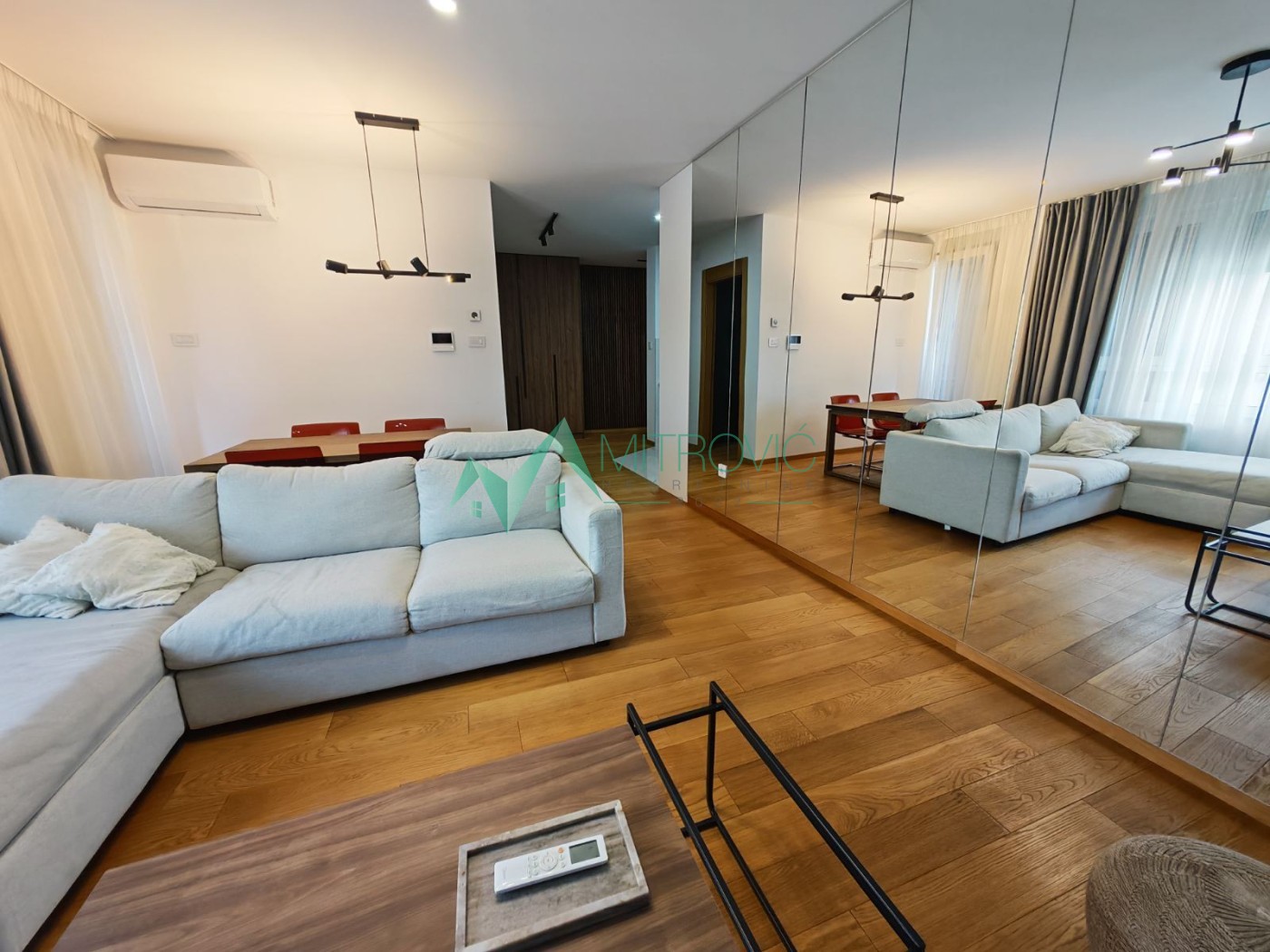 Stan Prodaja Novi Sad  54 m2