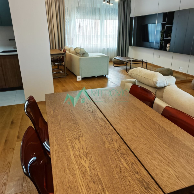 Stan Prodaja Novi Sad  54 m2